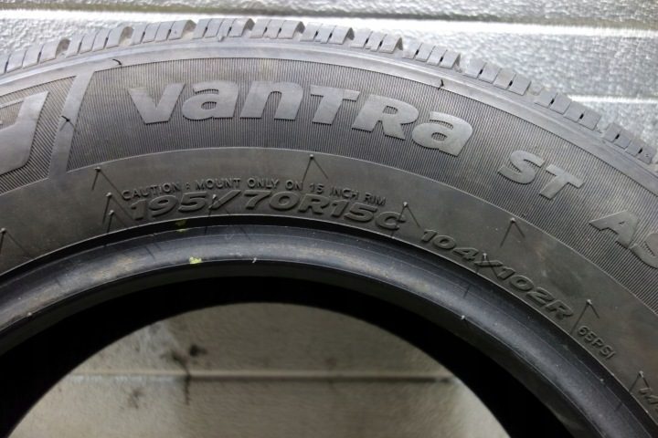 Шина всесезонная Hankook Vantra ST AS2 RA30 195/70R15 104 R сцепление на снегу (3PMSF), фото 3