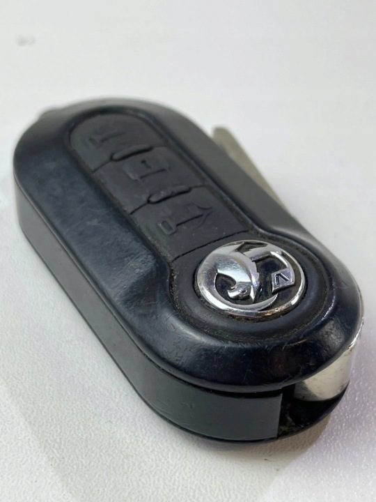 Ключ с пультом выкидной Opel Combo D Fiat Doblo II, фото 4