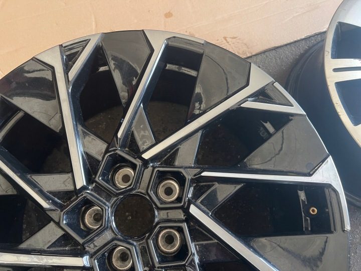 Литой диск RENAULT 8.0" x 20" 5x114.3 ET 50, фото 4