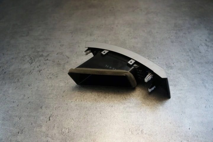 Решетка форсунка обдува средняя левая Mitsubishi Outlander II - GN711-14260, фото 7