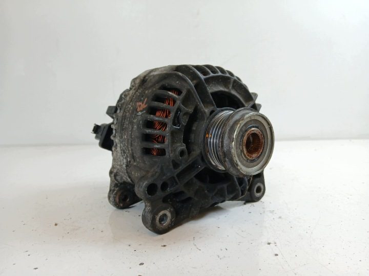 Audi A4 B5 VW Passat B5 1.9 TDI генератор 028903031 120A, фото 2