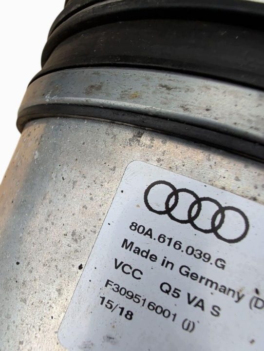 Амортизатор передний 80A616039G 4M0413038 Audi Q5 80A, фото 3