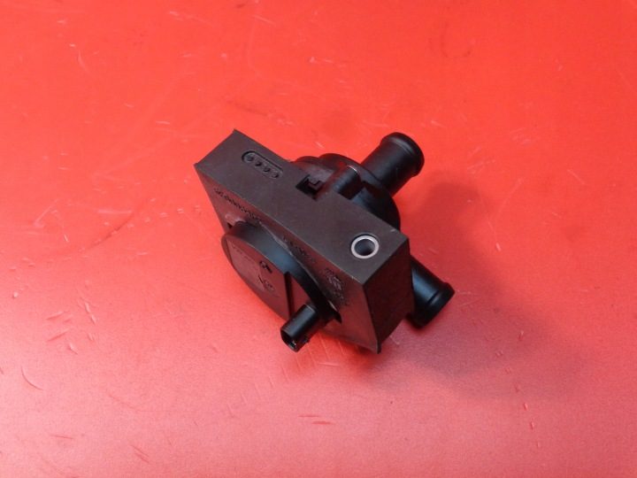 Помпа VW Seat Skoda Audi 1.5 eTSI eTEC TFSI MHEV DFY 2023 г. 5Q0965567N, фото 2