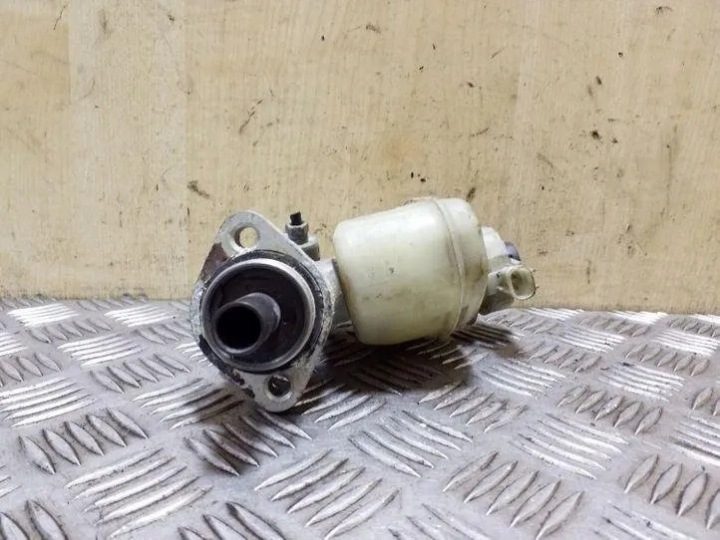 Бачок тормозной жидкости TOYOTA AVENSIS (_T22_) 03350884201 2.0L дизель 81 кВт, фото 5