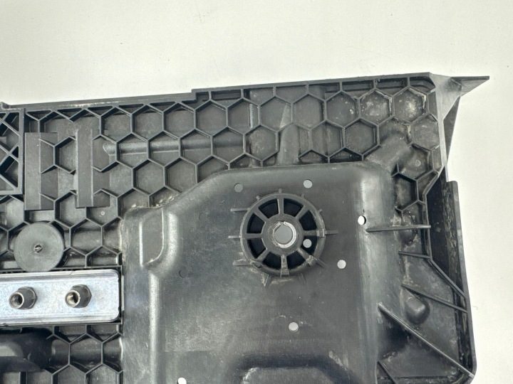 Площадка аккумулятора Audi A3 8Y 20- 1.5 TSI 5WA915331, фото 9
