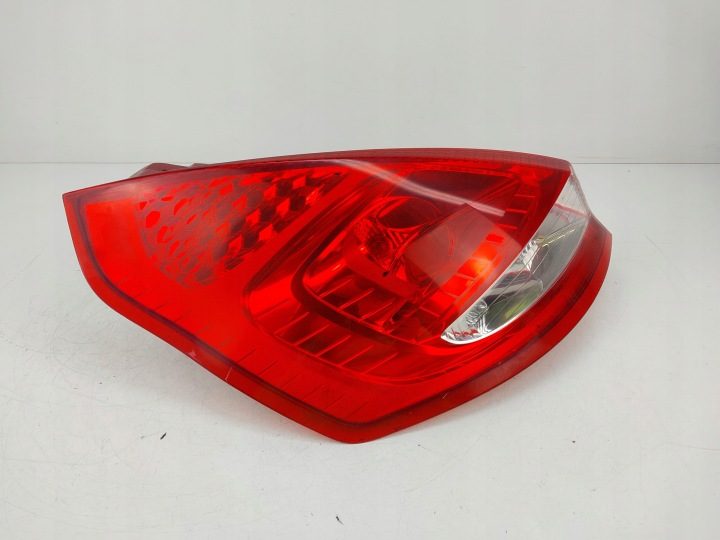Фонарь левый задний 8A61-13405-A Ford Fiesta MK7, фото 3