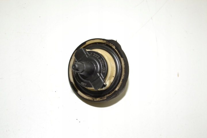 КРЫШКА ГОРЛОВИНЫ БЕНЗОБАКА BMW E60 E90 OE 7222330, фото 2