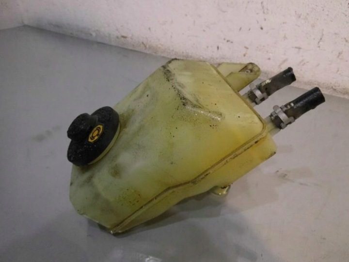 Бачок Toyota Prius II 1.5 гибрид, фото 2