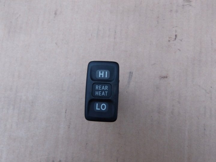 КНОПКА ОТОПЛЕНИЯ TOYOTA AVENSIS VERSO 01-03R 2.0 D4D 191333, фото 1