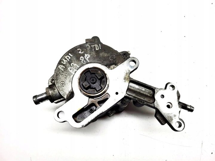 Насос Вакуумный Audi A3 8P 2.0 TDI 038145209, фото 3