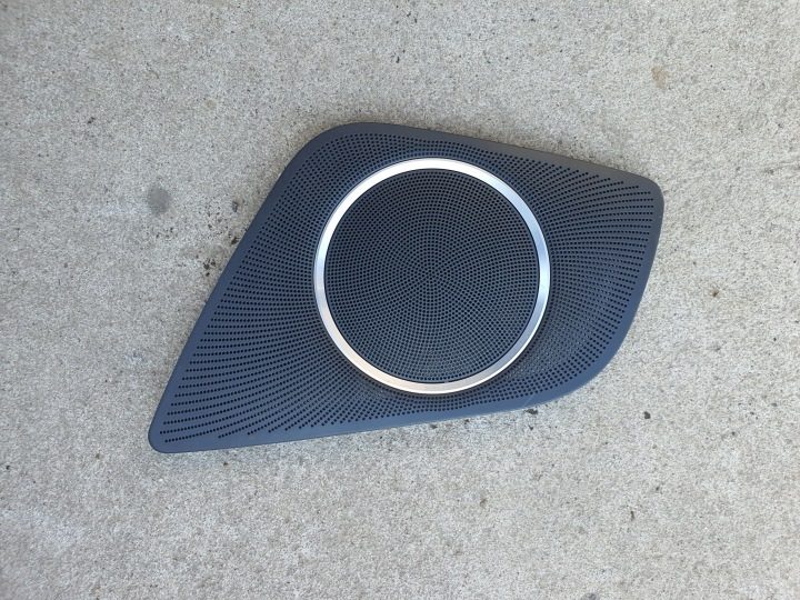 РЕШЕТКА ДИНАМИКА ЛЕВАЯ ПЕРЕДНЯЯ BANG&OLUFSEN 8K0035419A AUDI A4 B8, фото 1