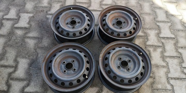 Штампованный диск Toyota OE 2140685 5.0" x 14" 4x100 ET 39, фото 1