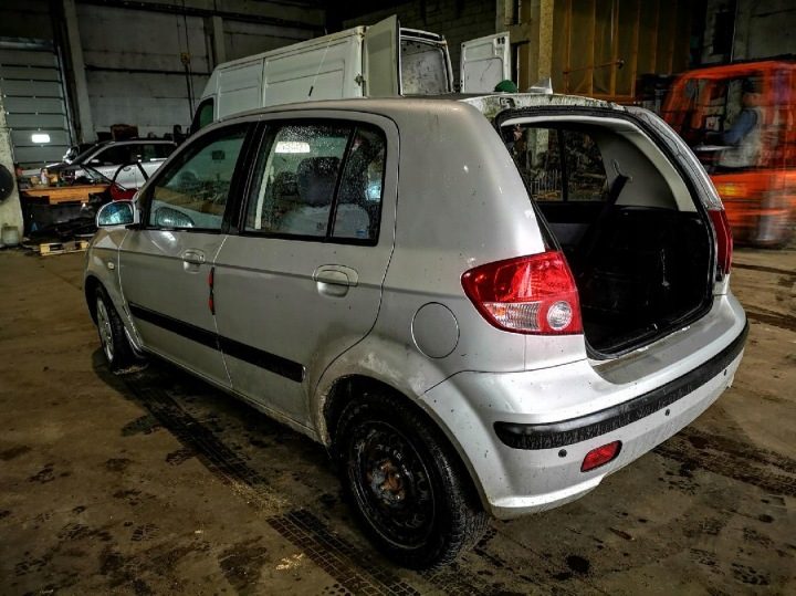 Лючок топливного бака HYUNDAI GETZ (TB) 695101C000 1.5L дизель 60 кВт 2005, фото 9