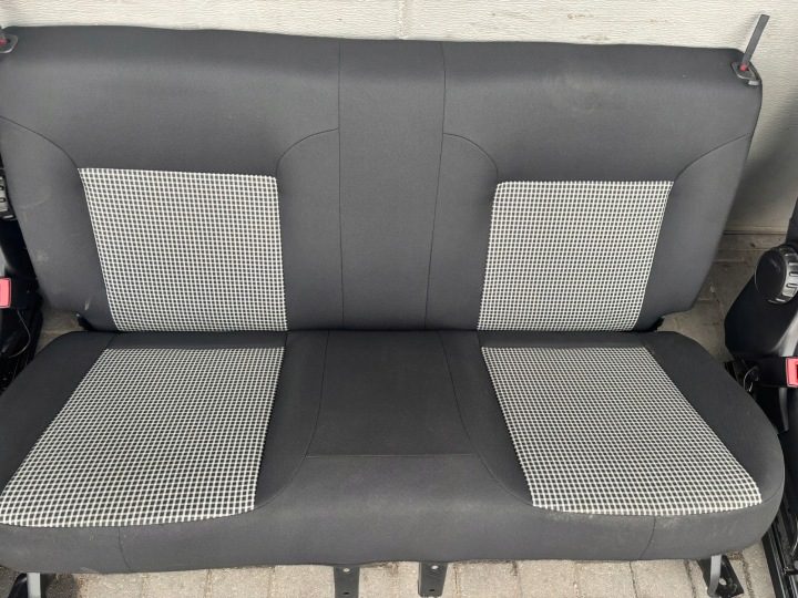 Twingo III GT диван сиденья задние подголовник кожа полукожа, фото 2