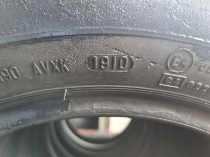 Шина зимняя Continental ContiWinterContact TS 800 185/60R15 88 т сцепление на снегу (3PMSF), фото 8