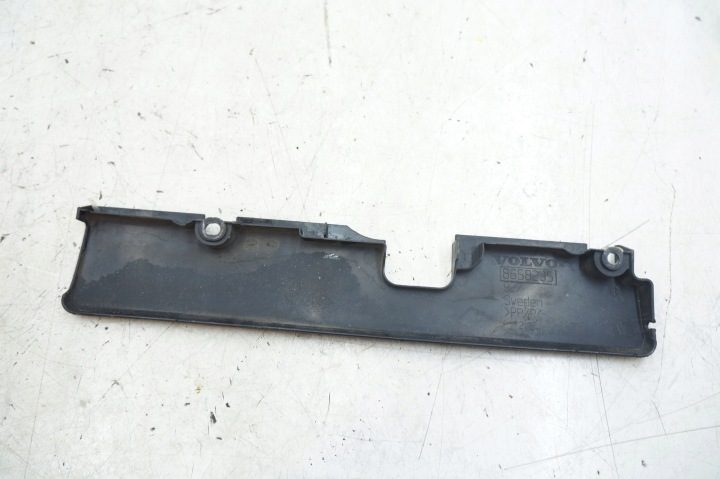 VOLVO V70 XC70 C70 S60 защита молдинга paliwowej WTRSKOWEJ OE 8658235, фото 2