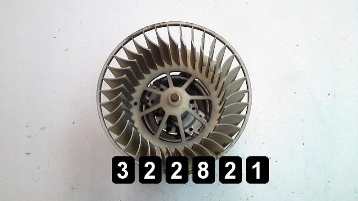 2001 BMW X5 Вентилятор моторчика вентилятора печки 6411-83855589, фото 3