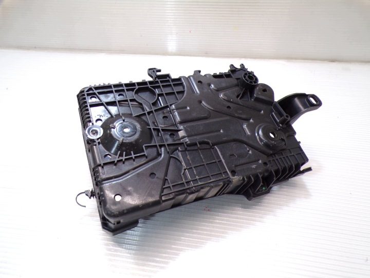 Основание кожух аккумулятора Fiat Grande Panda Citroen C3 IV 9836759680, фото 2