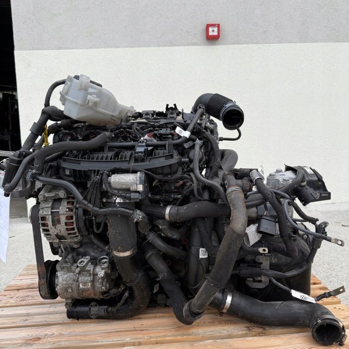 ДВИГАТЕЛЬ + КОРОБКА AUDI A3 Q2 VW PASSAT 2,0 TIGUAN SEAT LEON 2.0 TSI TFSI, фото 1