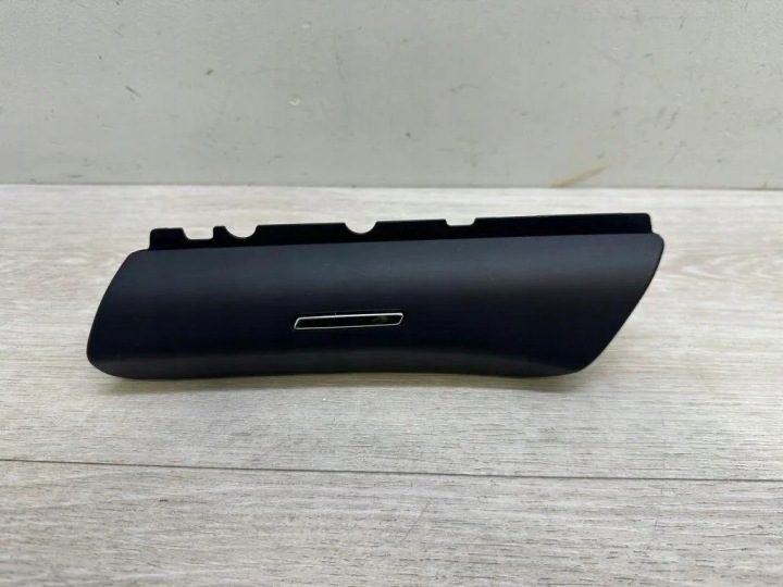 Пепельница PORSCHE CAYENNE (92A) 95855531700 3.6L бензин 220 кВт 2016, фото 1