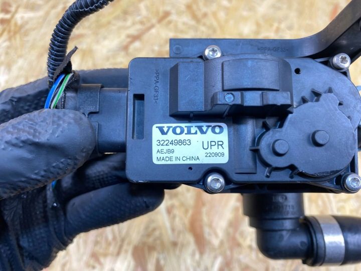 КЛАПАН ЦИРКУЛЯЦИИ ОХЛАЖДАЮЩЕЙ ЖИДКОСТИ VOLVO XC60 II XC90 II V90 V60 II 32249863, фото 9