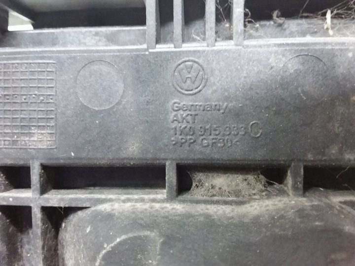 Площадка аккумулятора Audi OE 1K0915333C, фото 4