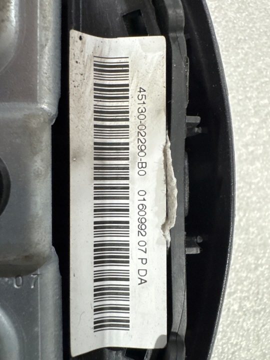Подушка безопасности водителя 45130-02290-B0 Toyota Auris I E15, фото 3