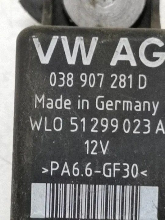 Свечи зажигания VW CADDY III Фургон (2KA, 2KH, 2CA, 2CH) PA66GF30 1.9L, фото 3