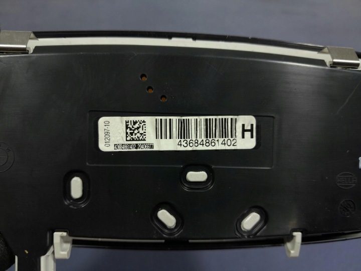 Плафон освещения салона задний LED BMW OE 6848614, фото 5