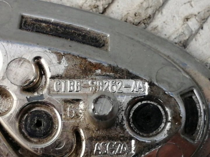 R4 FORD FOCUS MK4 ЭМБЛЕМА ЗНАЧОК ПЕРЕДНИЙ C1BB8B262AA, фото 4