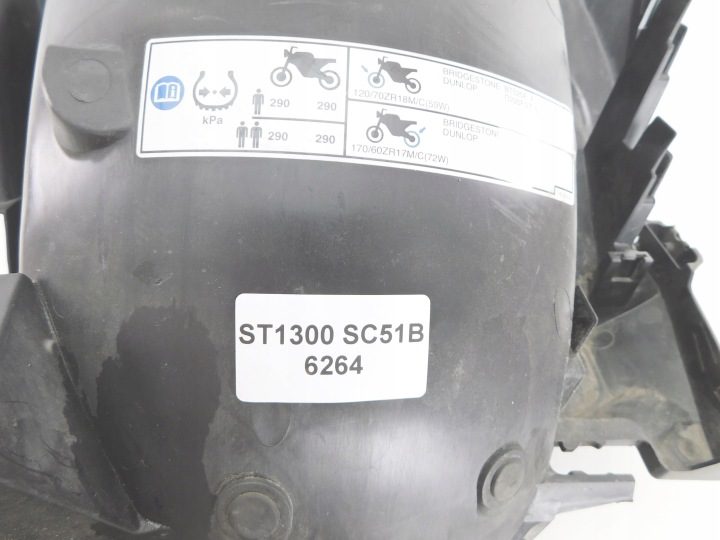 HONDA ST1300 SC51B ПОДКРЫЛОК ЗАДНИЙ, фото 3