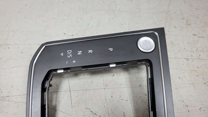 Рамка Рычага Переключения Передач Автомат Volkswagen Touran 5TB 5TB713203E, фото 3