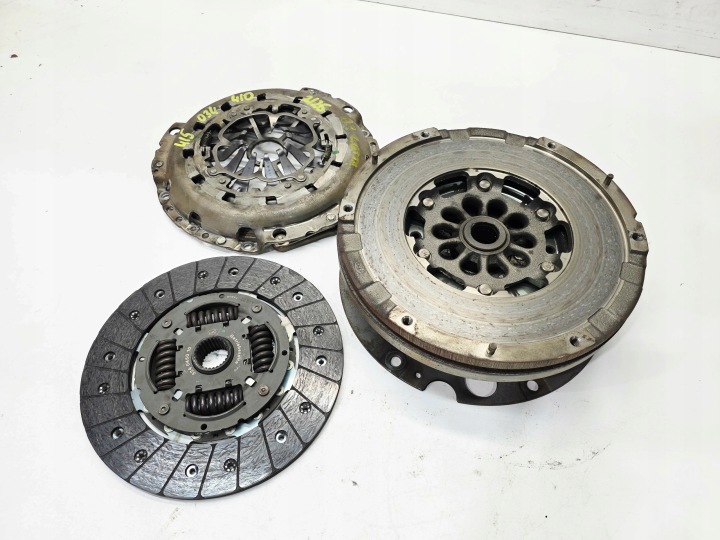 ДВУХМАССОВЫЙ МАХОВИК СЦЕПЛЕНИЕ AUDI A4 B8 A5 2.0 TDI TFSI 415034410 2/26, фото 1