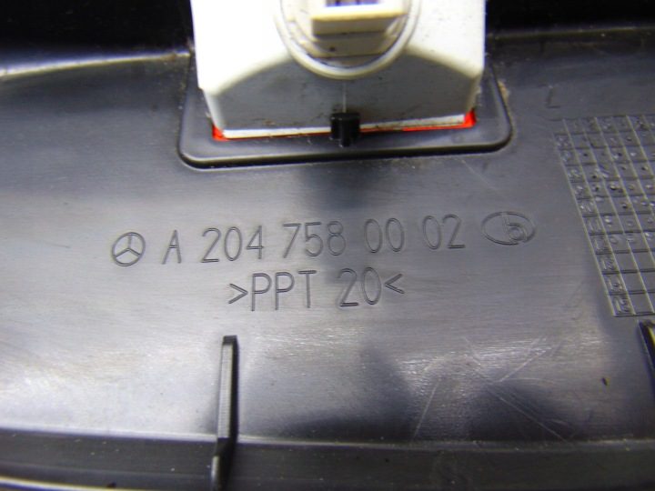 Защита накладка молдинг крышки багажника Mercedes C-класс W204 A2047580002, фото 6