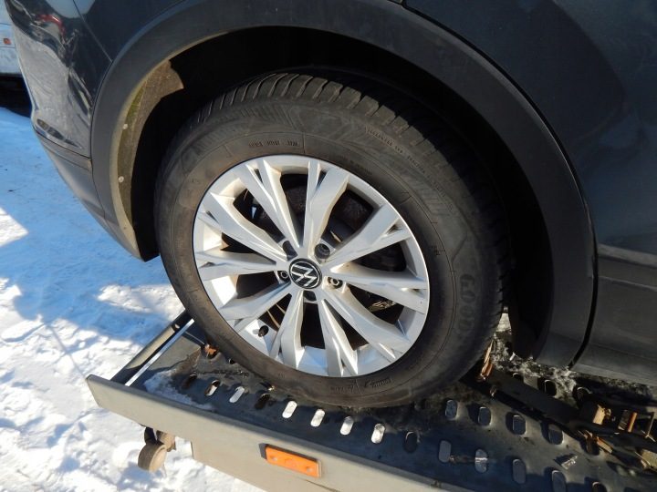 4X КОЛЕСА ДИСКИ ЛИТЫЕ ДИСКИ 17" 5x112 VW TIGUAN I II ОРИГИНАЛ ШИНЫ, фото 2
