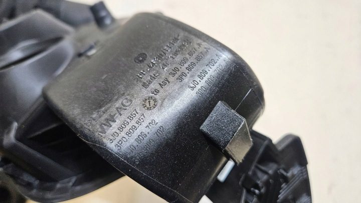 Лючок горловины бензобака VW Passat B9 3J 3J0809857A, фото 9