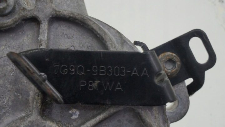 Volvo V50 S40 C30 Vaccum насос 2.0D D4204T, фото 3