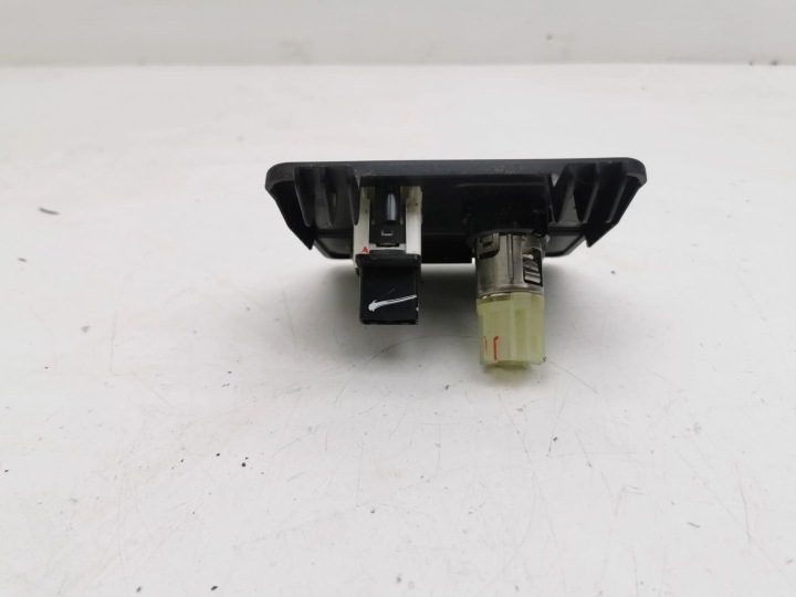 Opel Antara 2012 Прикуриватель, фото 6