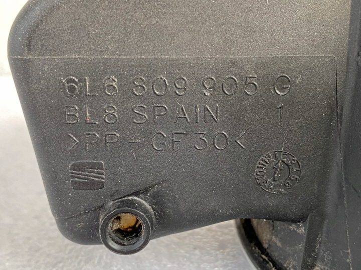 Лючок горловины бензобака Seat Ibiza 6L - 6L6809905G / 6L0010311G / 1H0010092C, фото 6