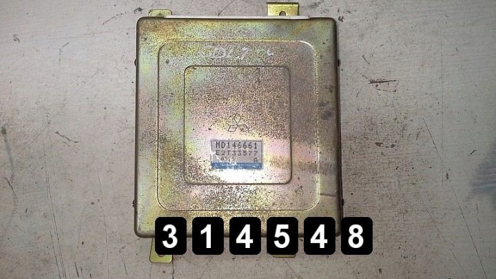 1994 Mitsubishi Colt ЭБУ MD146661 E2T33577, фото 2