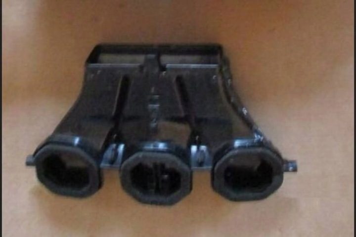 MERCEDES C W205 205 ПАТРУБОК ВОЗДУХА ТОННЕЛЬ, фото 1