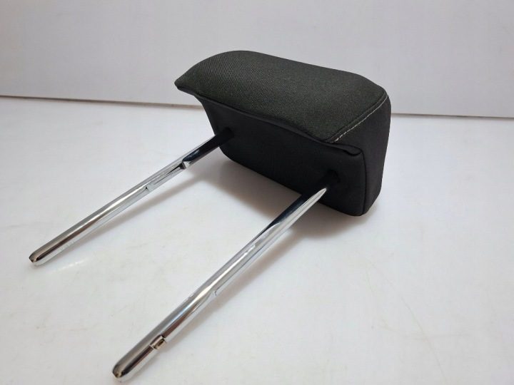 GOLF SPORTSVAN ПОДГОЛОВНИК СРЕДНИЙ ДИВАНА ЗАДНЕГО САЛОН ТКАНЬ БЕЛАЯ СТРОЧКА, фото 3