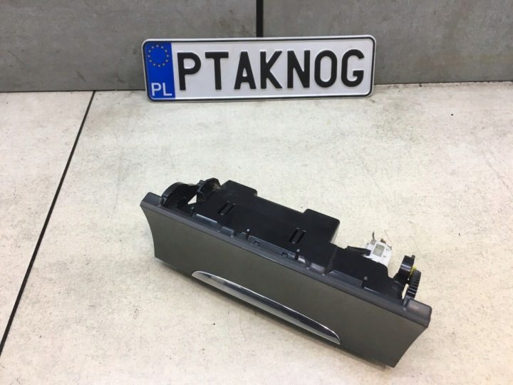ПЕПЕЛЬНИЦА VW PASSAT B6 3C0863284G, фото 2