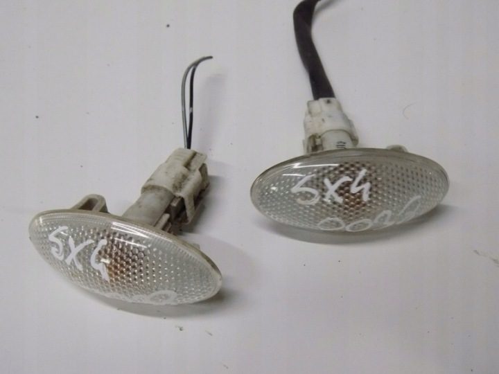 SUZUKI SX-4 SX4 Поворотник в крыло, фото 9