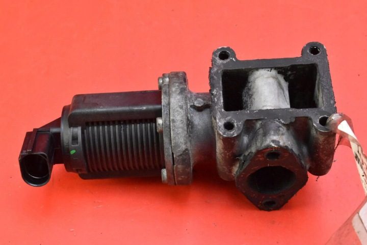 Клапан EGR 55215031 Opel Vectra C 1.9 CDTI 150 л.с. рестайлинг 05-09, фото 2