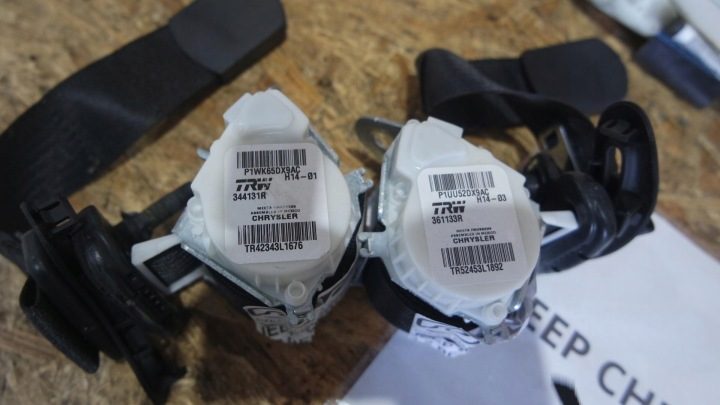 ШТОРКА AIRBAG РЕМЕНЬ БЕЗОПАСНОСТИ ЗАДНИЙ JEEP CHEROKEE KL, фото 2