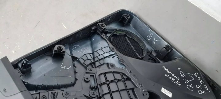 Q5 80A обшивка двери правая передняя англия алькантара, фото 12