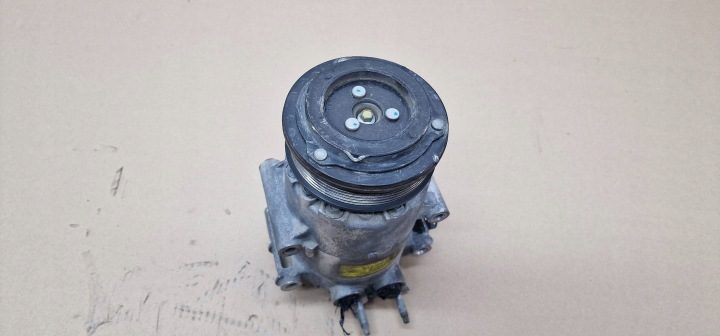 Компрессор кондиционера Передний Ford Fiesta, фото 4