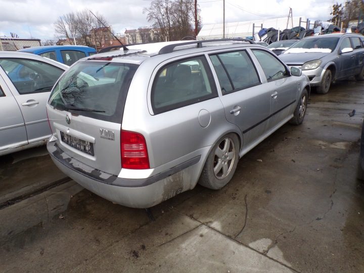 Насос воздуха Skoda Octavia I 06A959253B, фото 5