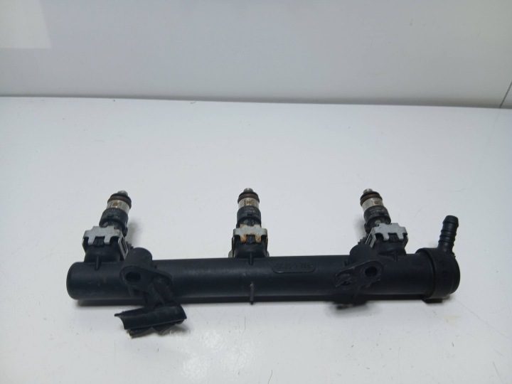 Топливная рампа топливная форсунка VW UP 1.0MPI 12V 04C133313 04C133317M, фото 3